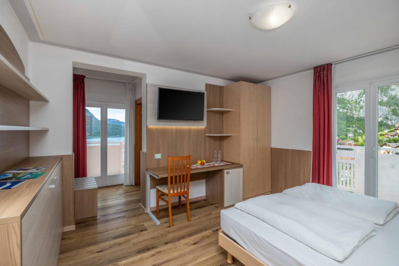 Hotel Londra Slow Living Молвена Екстериор снимка