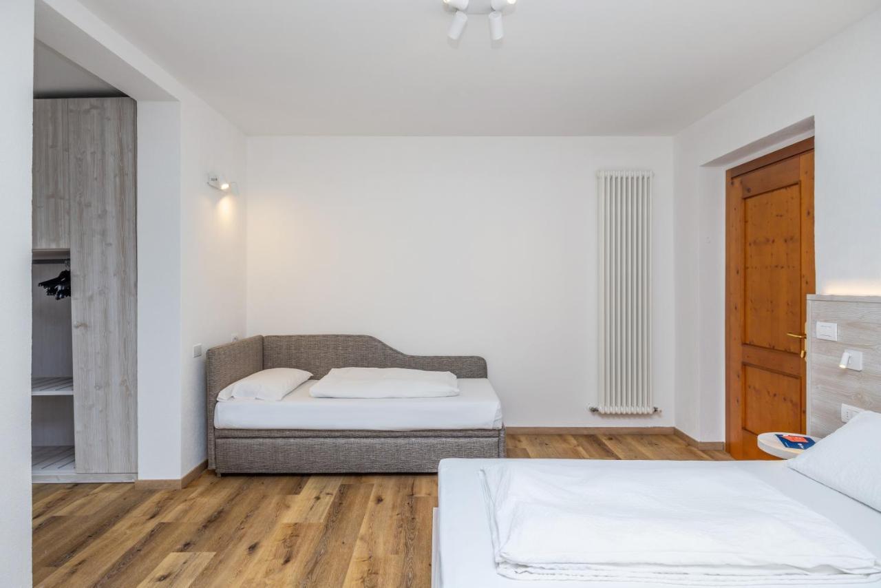 Hotel Londra Slow Living Молвена Екстериор снимка